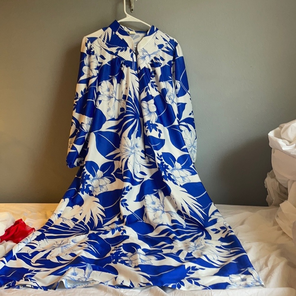 Vintage House Dress
